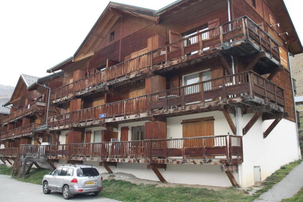 Saint-Sorlin-dʼArves Le Cottage Des Sybelles מראה חיצוני תמונה